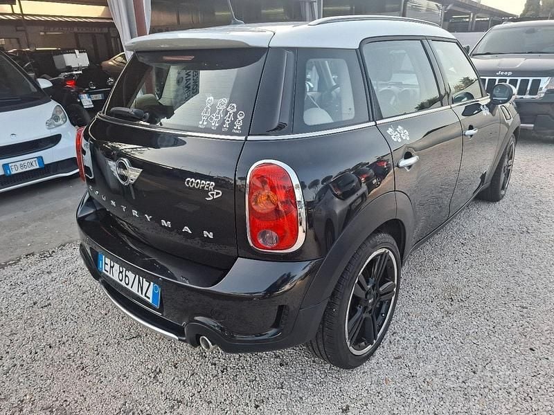 Usata Mini Cooper SD 143 CV (105 kW) 2013 Nero Utilitaria