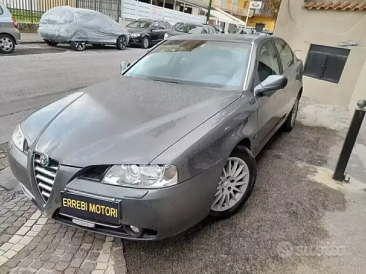 Begagnad Alfa Romeo 166 185 HK (136 kW) 2007 Grå Sedan