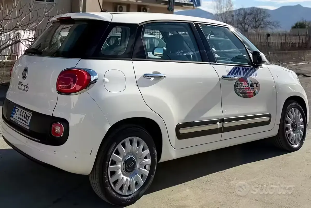 Usata Fiat 500L 105 CV (77 kW) 2016 Bianco Monovolume