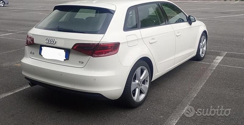 Usata Audi A3 Attraction 105 CV (77 kW) 2014 Bianco Berlina
