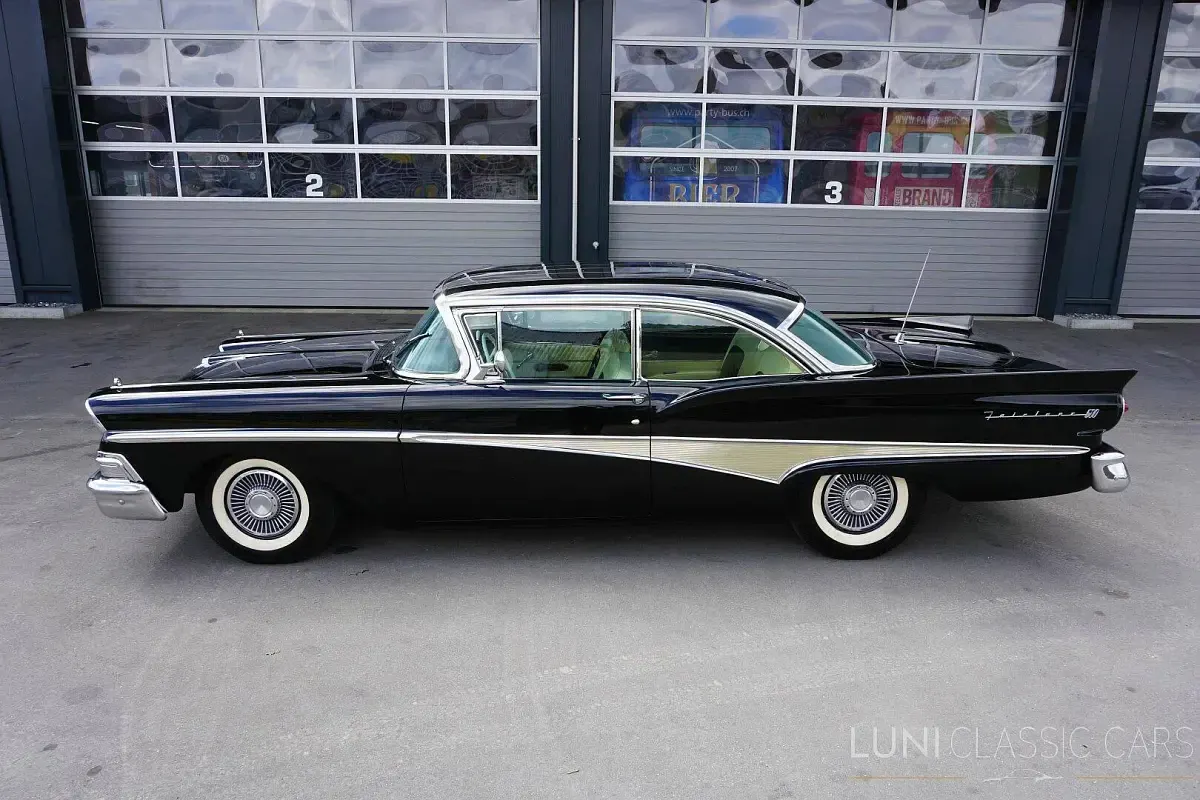 Usata Ford Fairlane 147 CV (108 kW) 1958 Nero Coupé