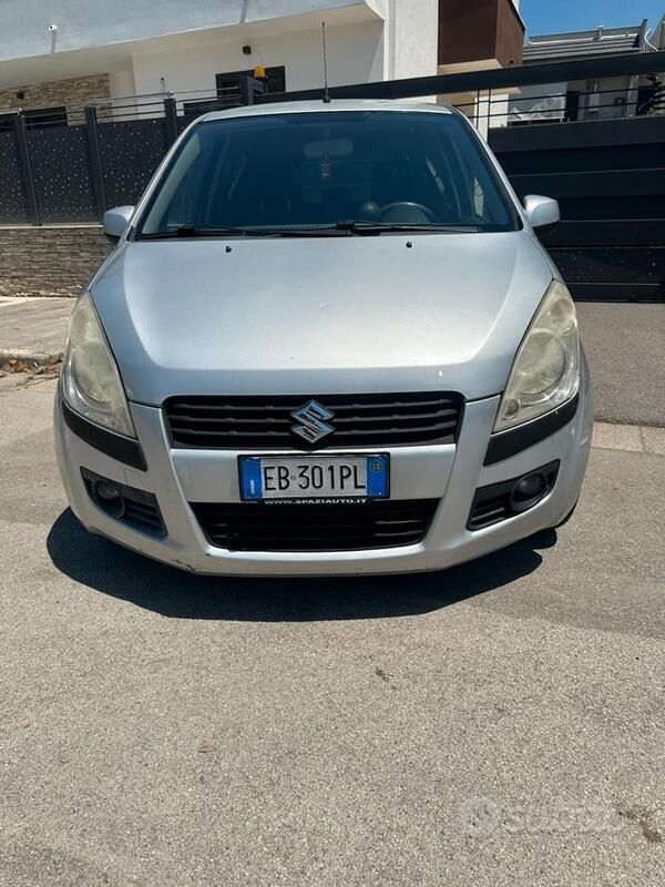 Usata 2010 Suzuki Splash Due volumi | 1749 € (Super prezzo) - Immagine 1/4