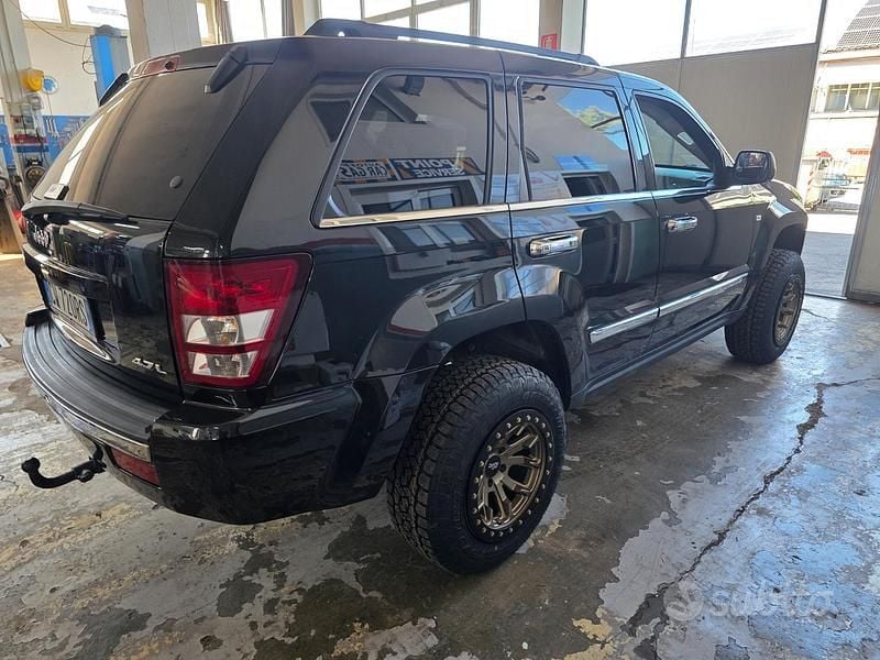 Usata Jeep Grand Cherokee 231 CV (169 kW) 2005 Nero SUV