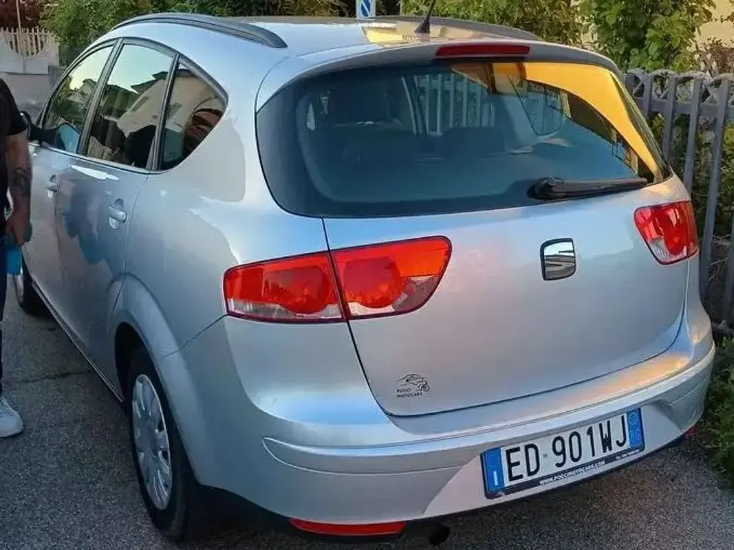 Usata Seat Altea XL Reference 105 CV (77 kW) 2010 Argento Monovolume