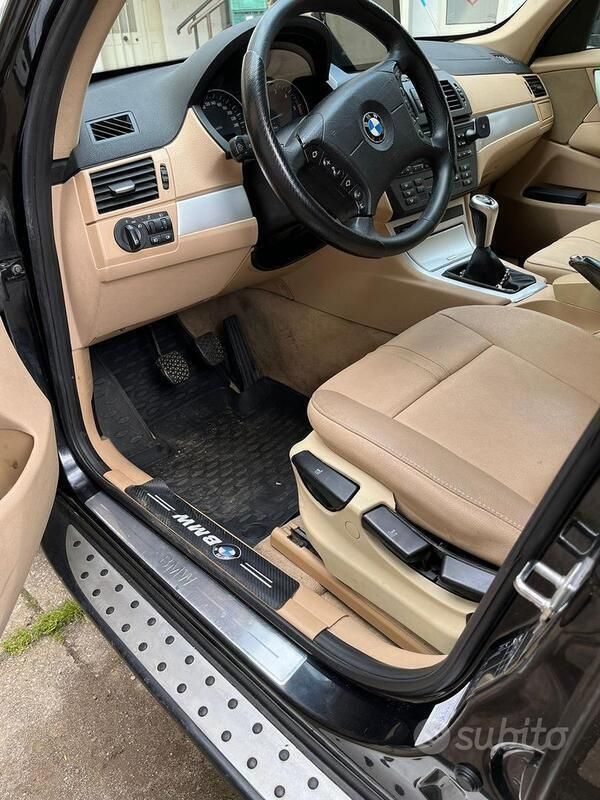 Usata BMW X3 Comfort Edition 143 CV (105 kW) 2009 Nero SUV