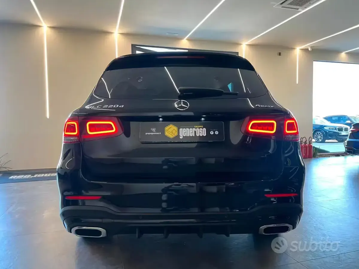 Usata Mercedes GLC220 Premium Plus 194 CV (142 kW) 2022 Nero SUV