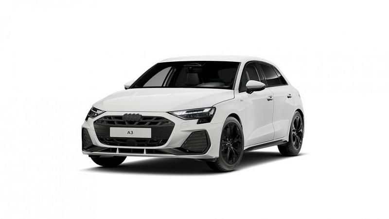Nuova Audi A3 S-Line 2026 Bianco arkona Berlina