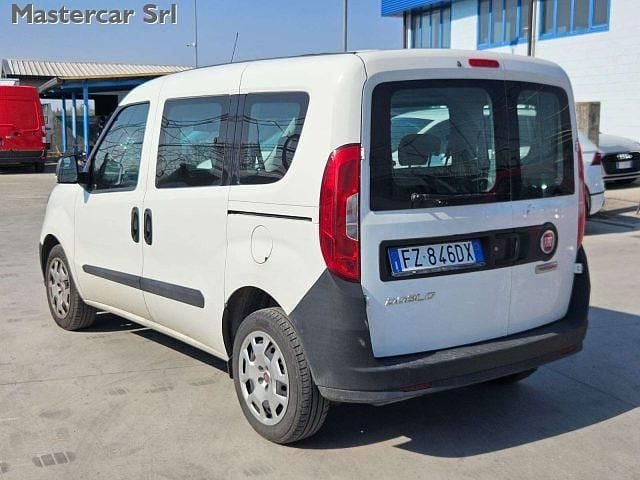 Usata Fiat Doblò Easy 95 CV (69 kW) 2019 Bianco Monovolume