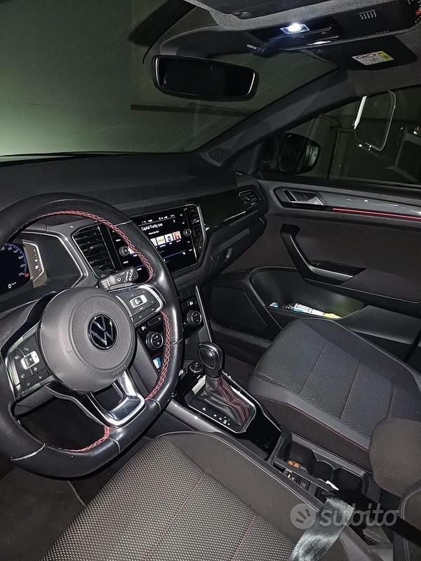 Usata 2022 VW T-Roc R-line SUV | 24.000 € (Buon prezzo) - Immagine 1/4