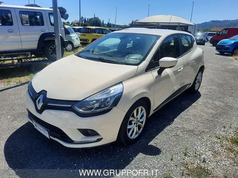 Usata Renault Clio IV Zen 90 CV (66 kW) 2017 Other Utilitaria