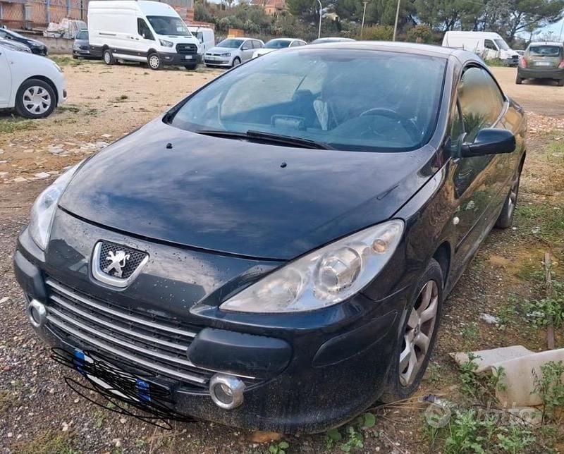 Usata Peugeot 307 CC 136 CV (100 kW) 2005 Cabrio