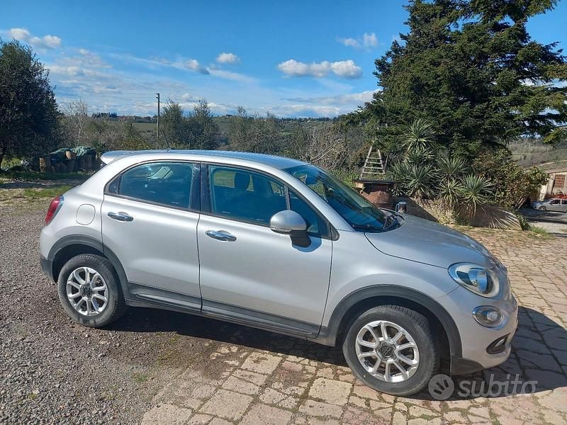 Grigio Usata 2018 Fiat 1600 Tre volumi | 12.500 € (Buon prezzo) - Immagine 1/4