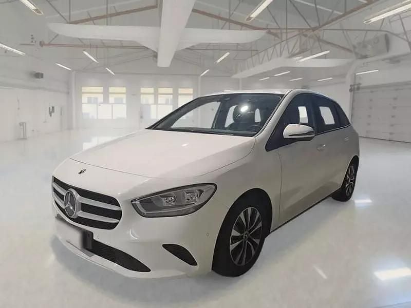 Usata Mercedes B160 Executive 109 CV (80 kW) 2021 Bianco Monovolume