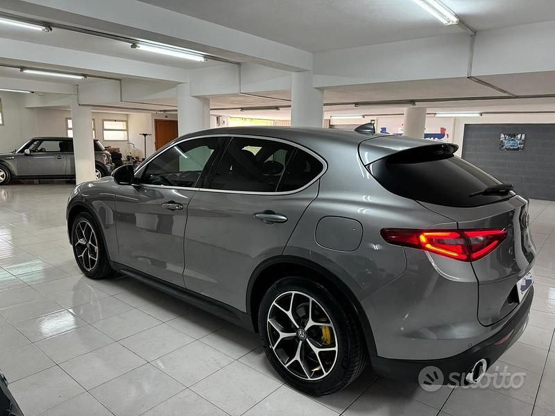 Usata Alfa Romeo Stelvio 190 CV (139 kW) 2020 SUV