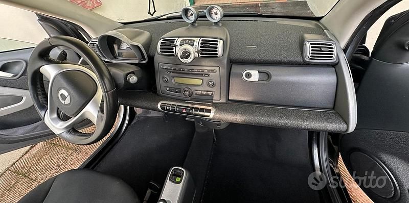 Usata Smart ForTwo Cabrio 71 CV (52 kW) 2010 Nero Cabrio