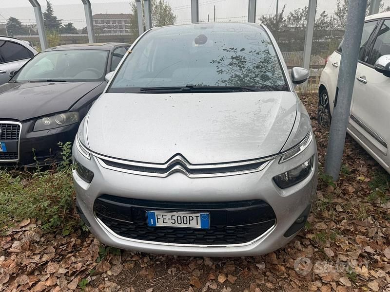 Grigio Usata 2016 Citroën C4 Picasso Exclusive Monovolume | 8999 € (Ottimo prezzo) - Immagine 1/3