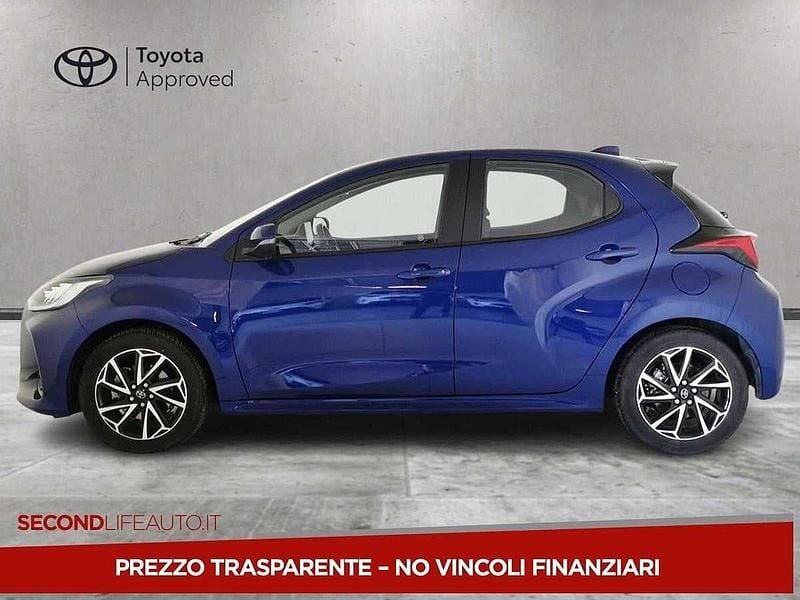 Usata Toyota Yaris Trend 116 CV (85 kW) 2022 Blu Utilitaria