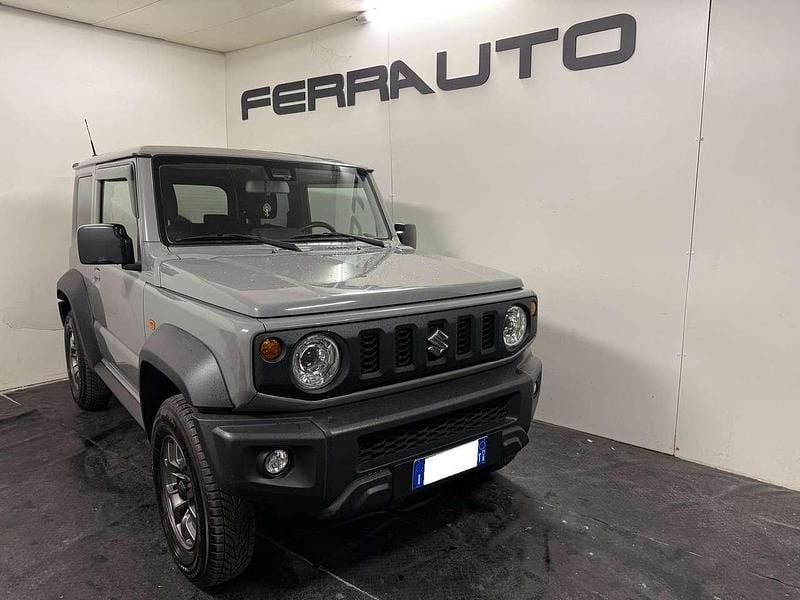 Usata Suzuki Jimny 102 CV (75 kW) 2019 Grigio SUV