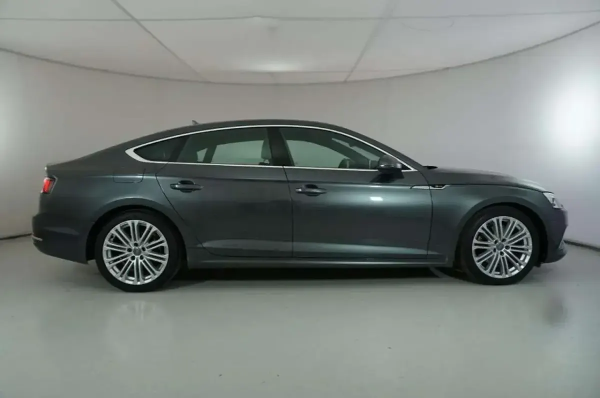 Usata Audi A5 S-Line 150 CV (110 kW) 2019 Grigio Coupé