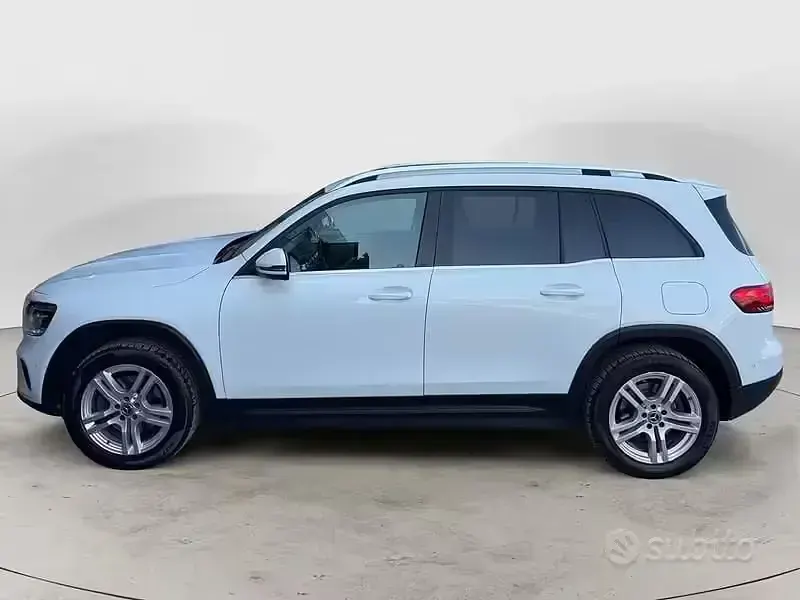 Begagnad Mercedes GLB200 150 HK (110 kW) 2020 Vit SUV
