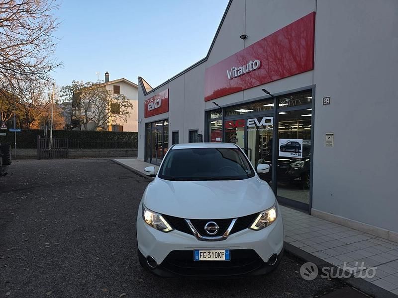 Bianco Usata 2016 Nissan Qashqai Acenta SUV | 10.990 € (Buon prezzo) - Immagine 1/4
