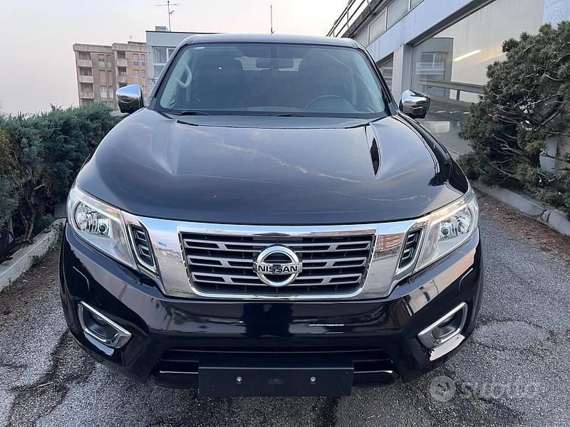 Usata Nissan Navara N-Guard 190 CV (139 kW) 2019 Nero Pick-up