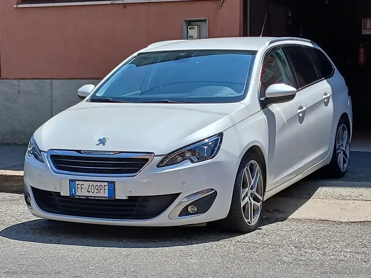 Usata Peugeot 308 Allure 120 CV (88 kW) 2016 Bianco Berlina