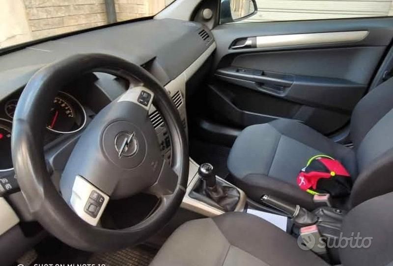 Usata Opel Astra 60 CV (44 kW) 2008