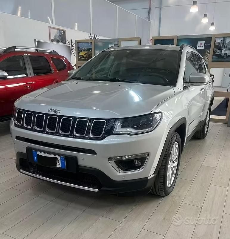 Usata Jeep Compass 120 CV (88 kW) 2020 Grigio SUV