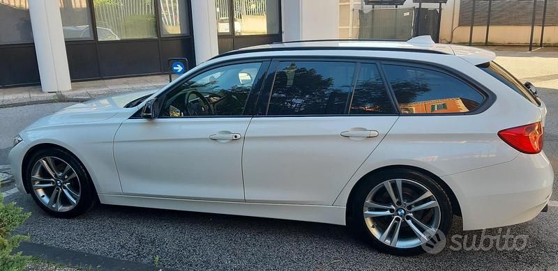Usata BMW 318 Sport Line 143 CV (105 kW) 2014 Berlina