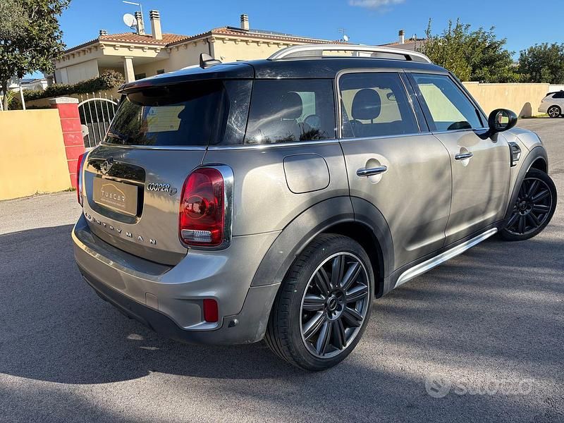 Usata Mini Cooper D Countryman Hype 150 CV (110 kW) 2017 Grigio SUV