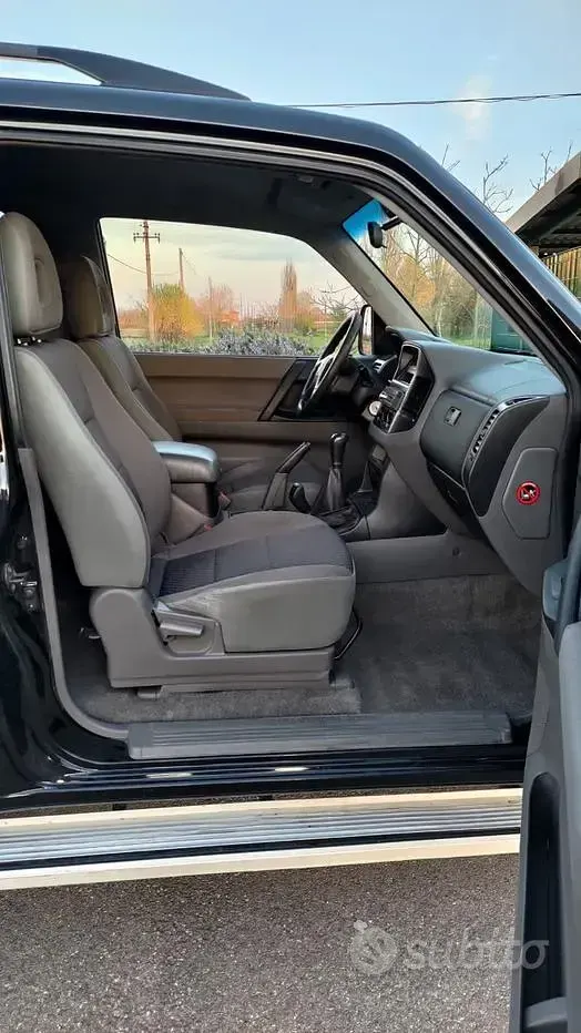 Usata Mitsubishi Pajero 115 CV (84 kW) 2002 SUV