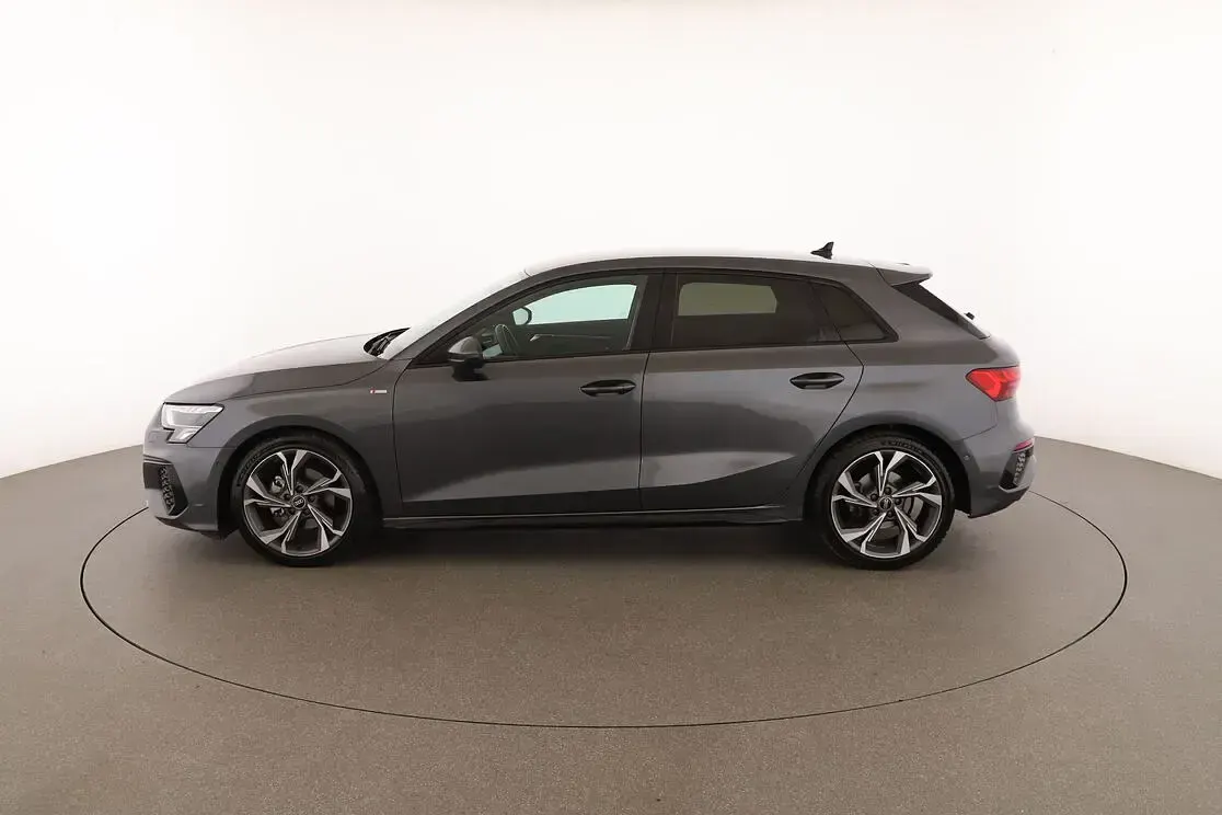 Usata Audi A3 Sportback e-tron S-Line 150 CV (110 kW) 2021 Grigio Utilitaria