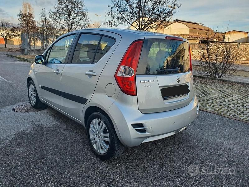 Usata Suzuki Splash 94 CV (69 kW) 2014 Utilitaria