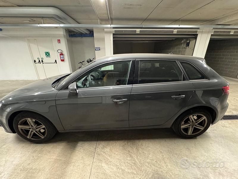 Usata Audi A3 Sportback 2017 Grigio Utilitaria