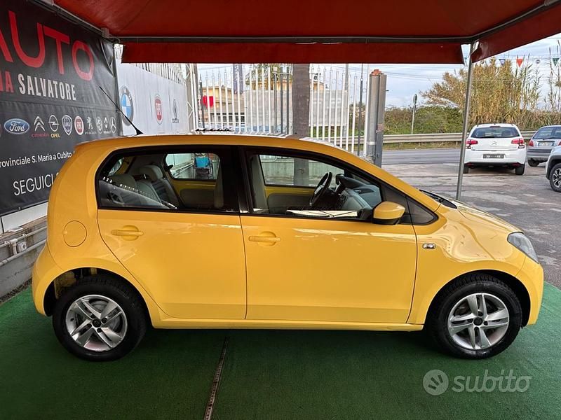 Usata Seat Mii Style 68 CV (50 kW) 2013 Giallo Utilitaria