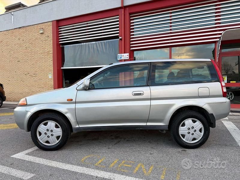 Usata Honda HR-V 105 CV (77 kW) 2000 Argento SUV