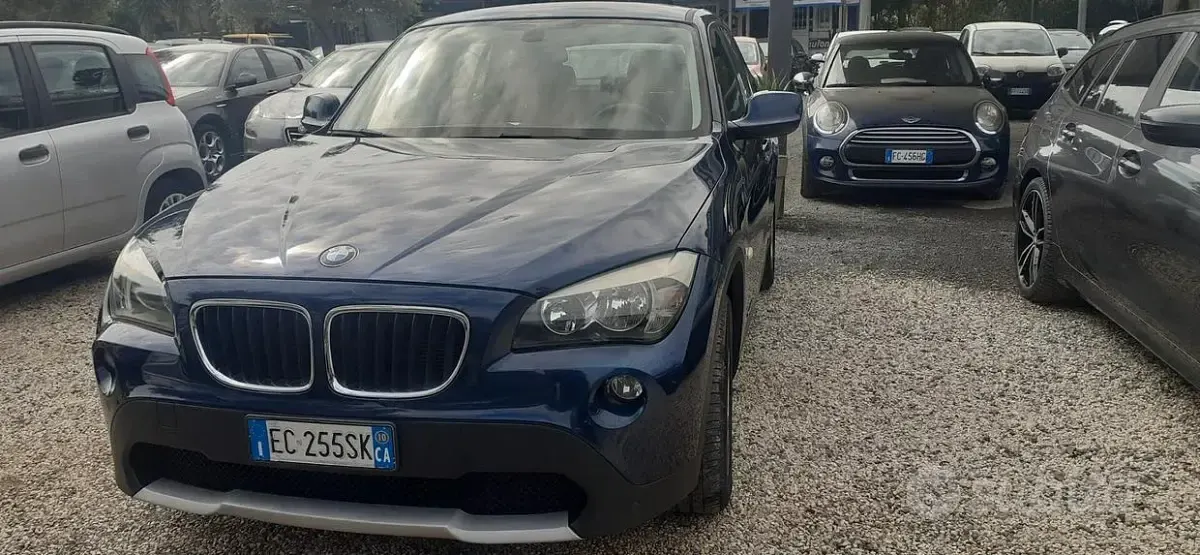 Usata BMW X1 177 CV (130 kW) 2010 Blu SUV