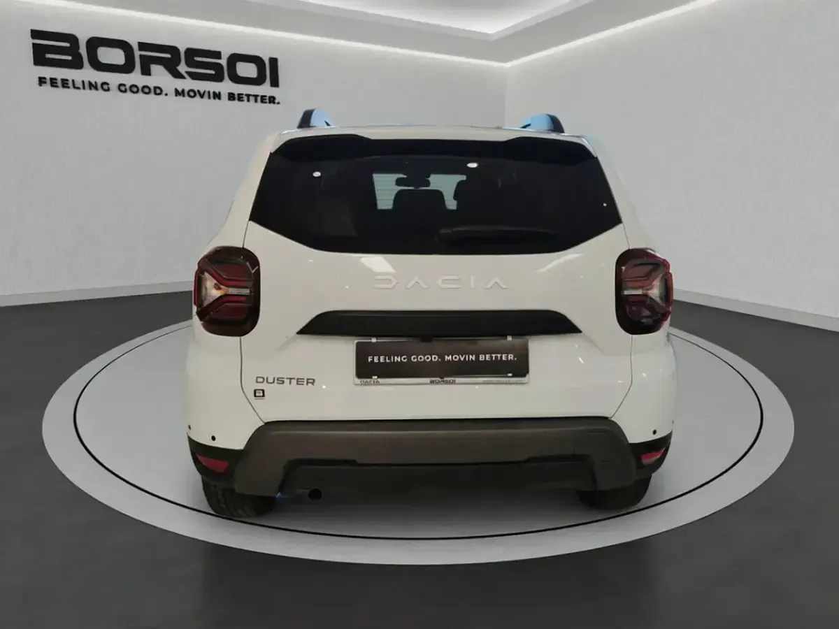 Usata Dacia Duster Journey 101 CV (74 kW) 2023 Bianco ghiaccio SUV