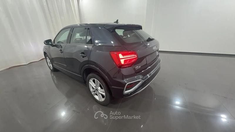 Usata Audi Q2 110 CV (80 kW) 2023 Argento SUV
