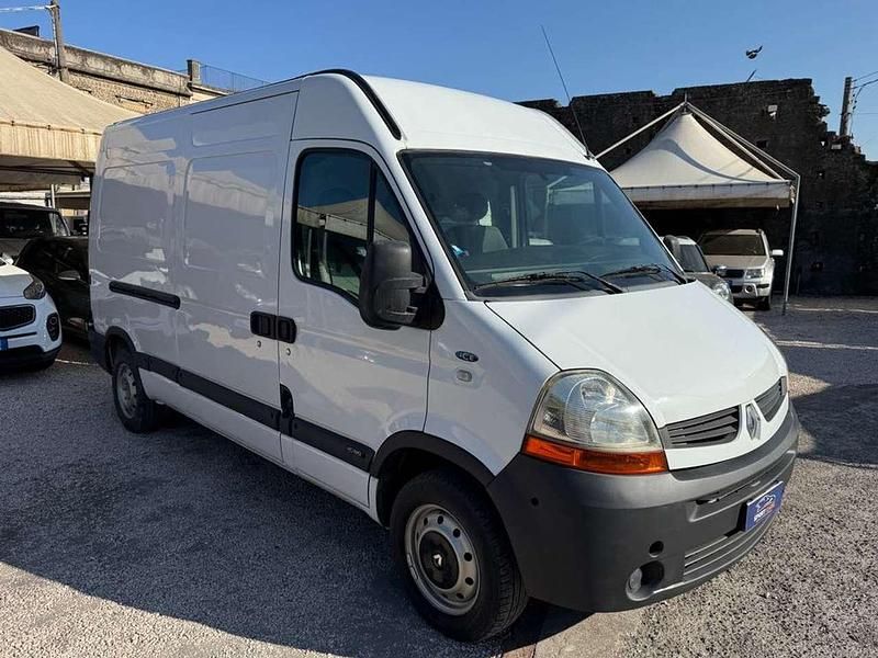 Usata Renault Master 120 CV (88 kW) 2010 Bianco Furgone