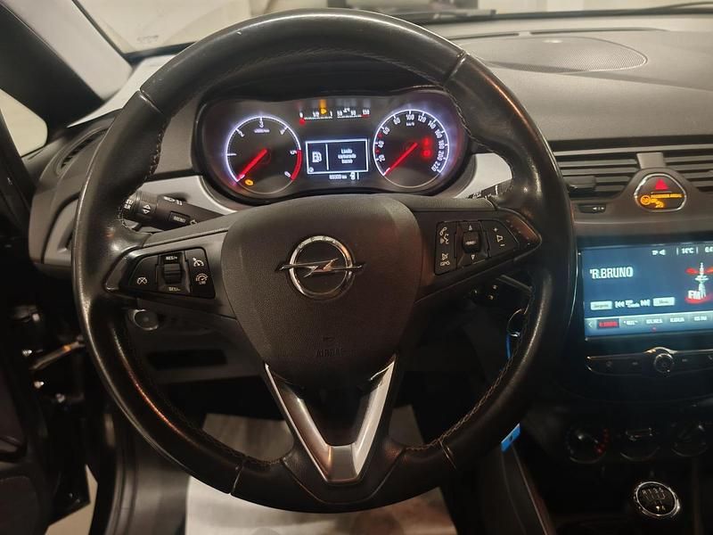 Usata Opel Corsa Edition 75 CV (55 kW) 2019 Nero Utilitaria
