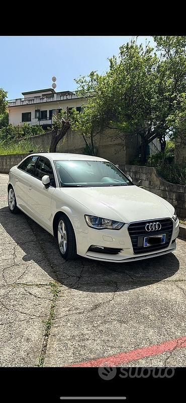 Usata Audi A3 Attraction 105 CV (77 kW) 2014 Bianco Berlina