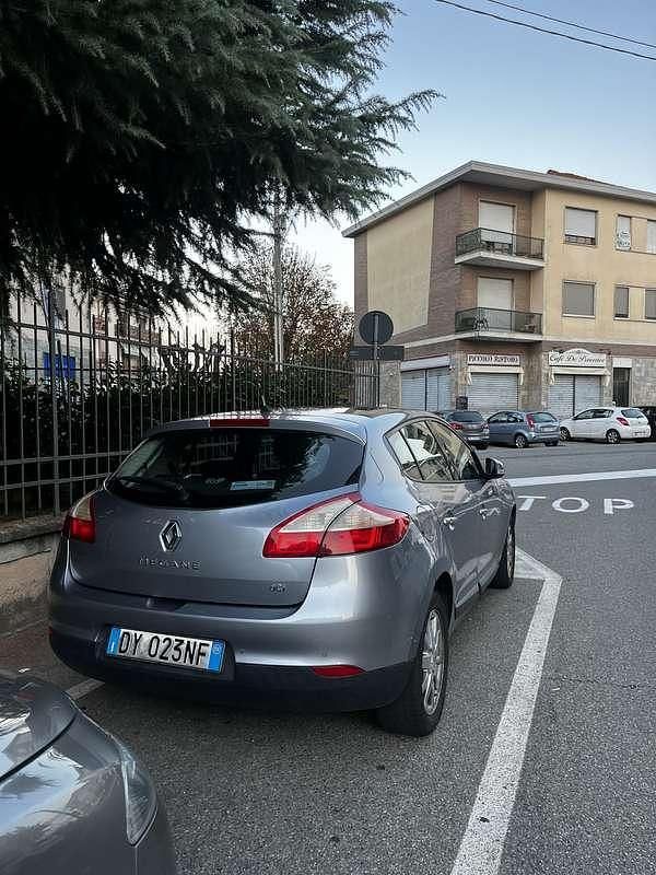 Usata Renault Mégane Dynamique 110 CV (80 kW) 2009 Berlina