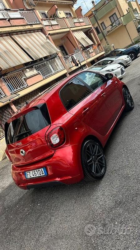 Usata Smart ForFour 90 CV (66 kW) 2019 Utilitaria