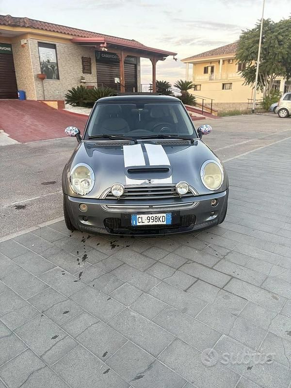 Grigio Usata 2004 Mini Cooper S Due volumi | 4500 € (Super prezzo) - Immagine 1/4