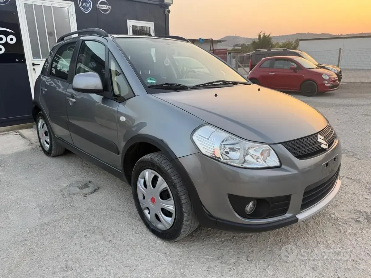 Usata Suzuki SX4 107 CV (78 kW) 2007 Grigio Station wagon