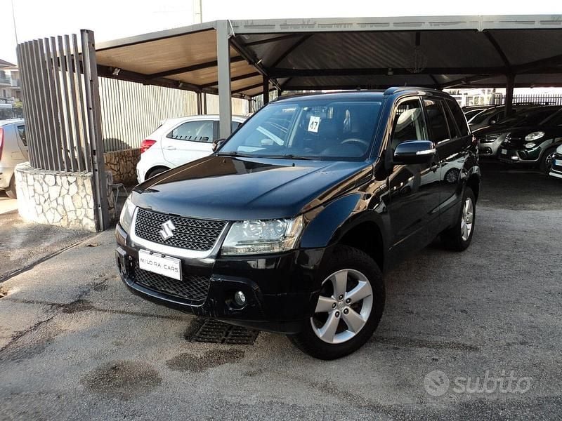 Nero Usata 2009 Suzuki Grand Vitara SUV | 3700 € (Buon prezzo) - Immagine 1/4