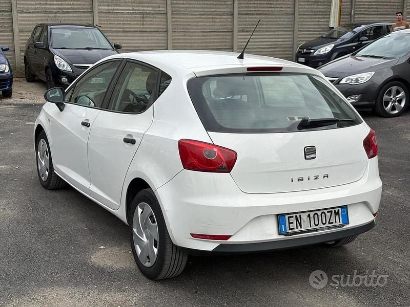 Usata Seat Ibiza Style 75 CV (55 kW) 2011 Bianco Berlina