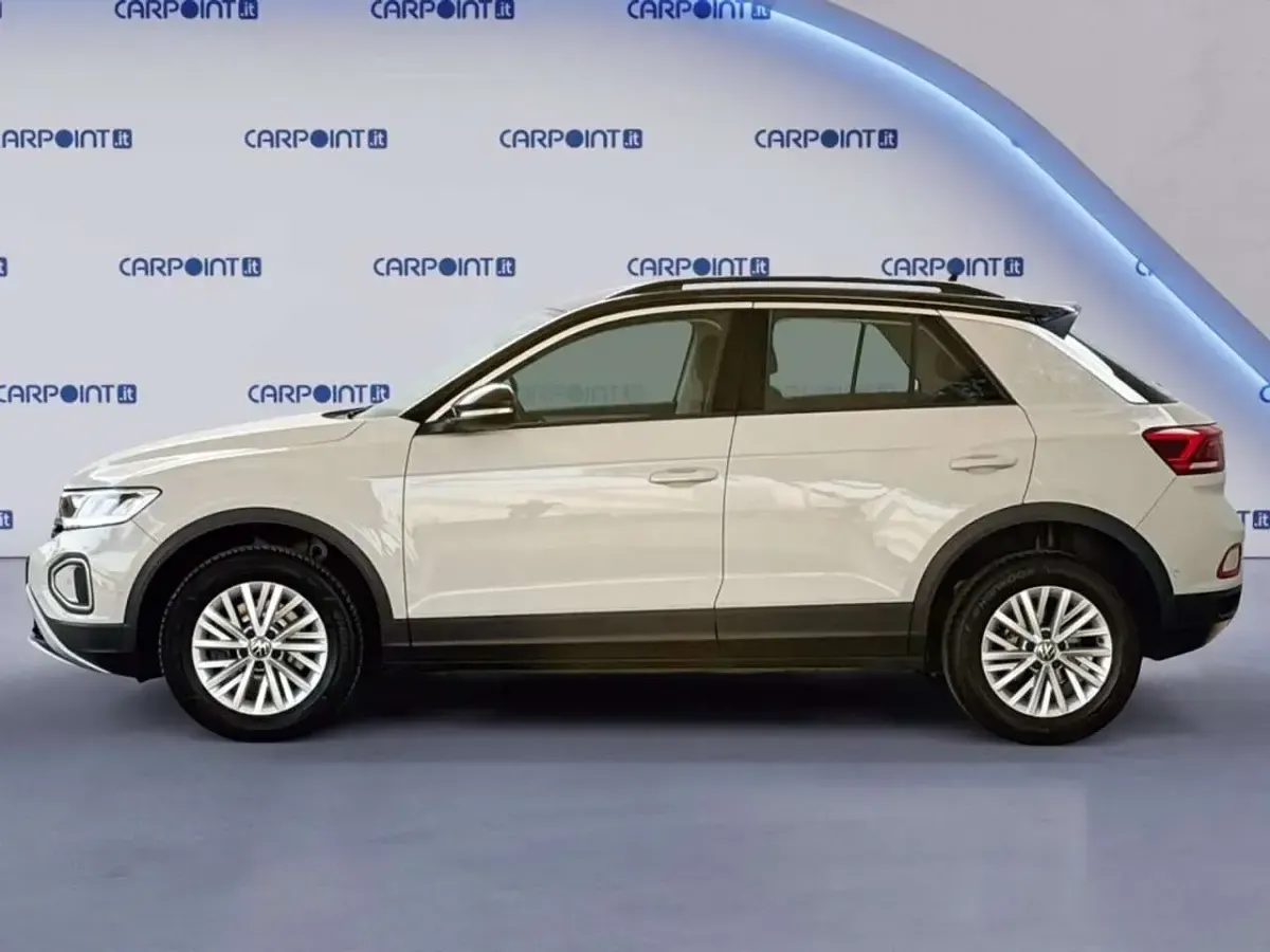 Usata VW T-Roc Life 150 CV (110 kW) 2023 Bianco SUV